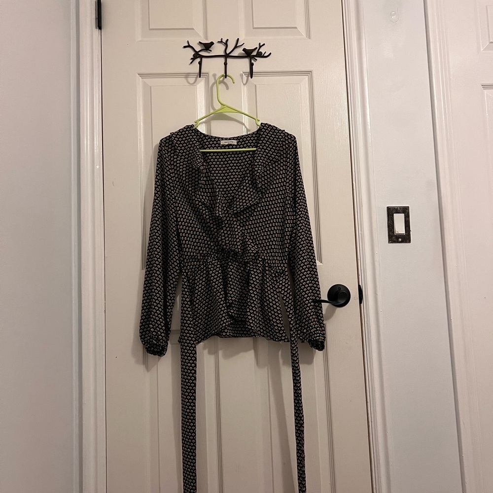 Max Studio Black, Brown, and White Patterned Skirt and Shirt Set
